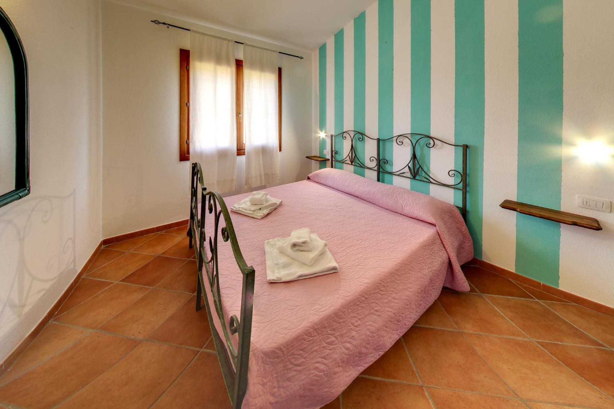 Residence Olimpo Santa Teresa Gallura Exteriér fotografie