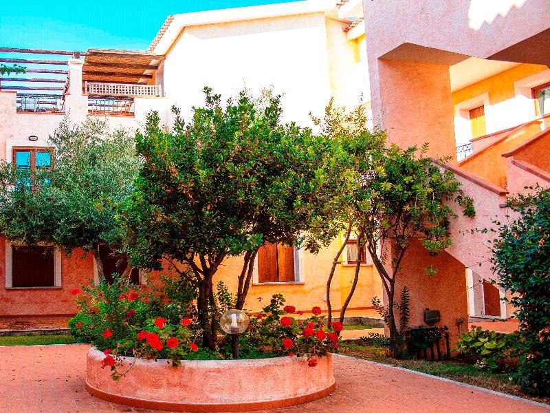 Residence Olimpo Santa Teresa Gallura Exteriér fotografie